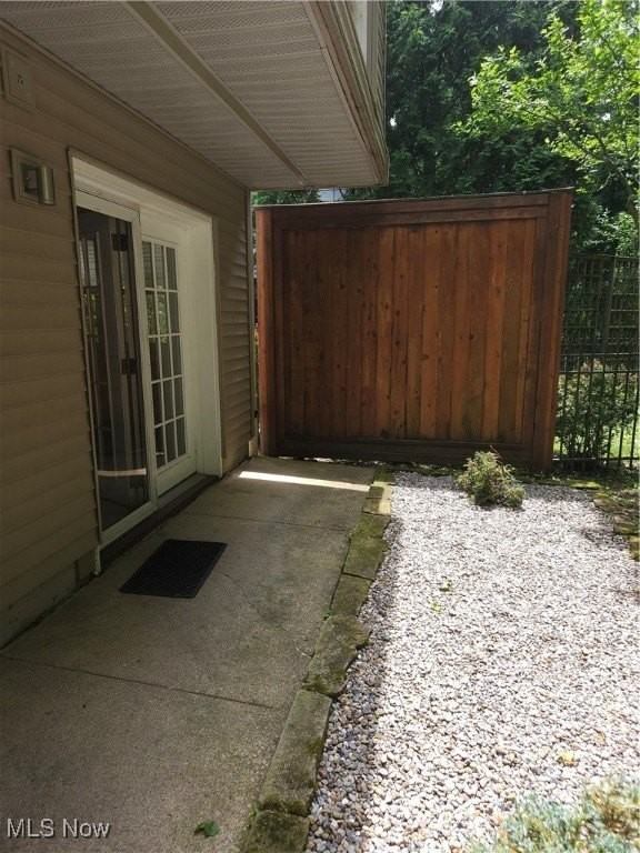 1382 9th St - Photo 5 of 16