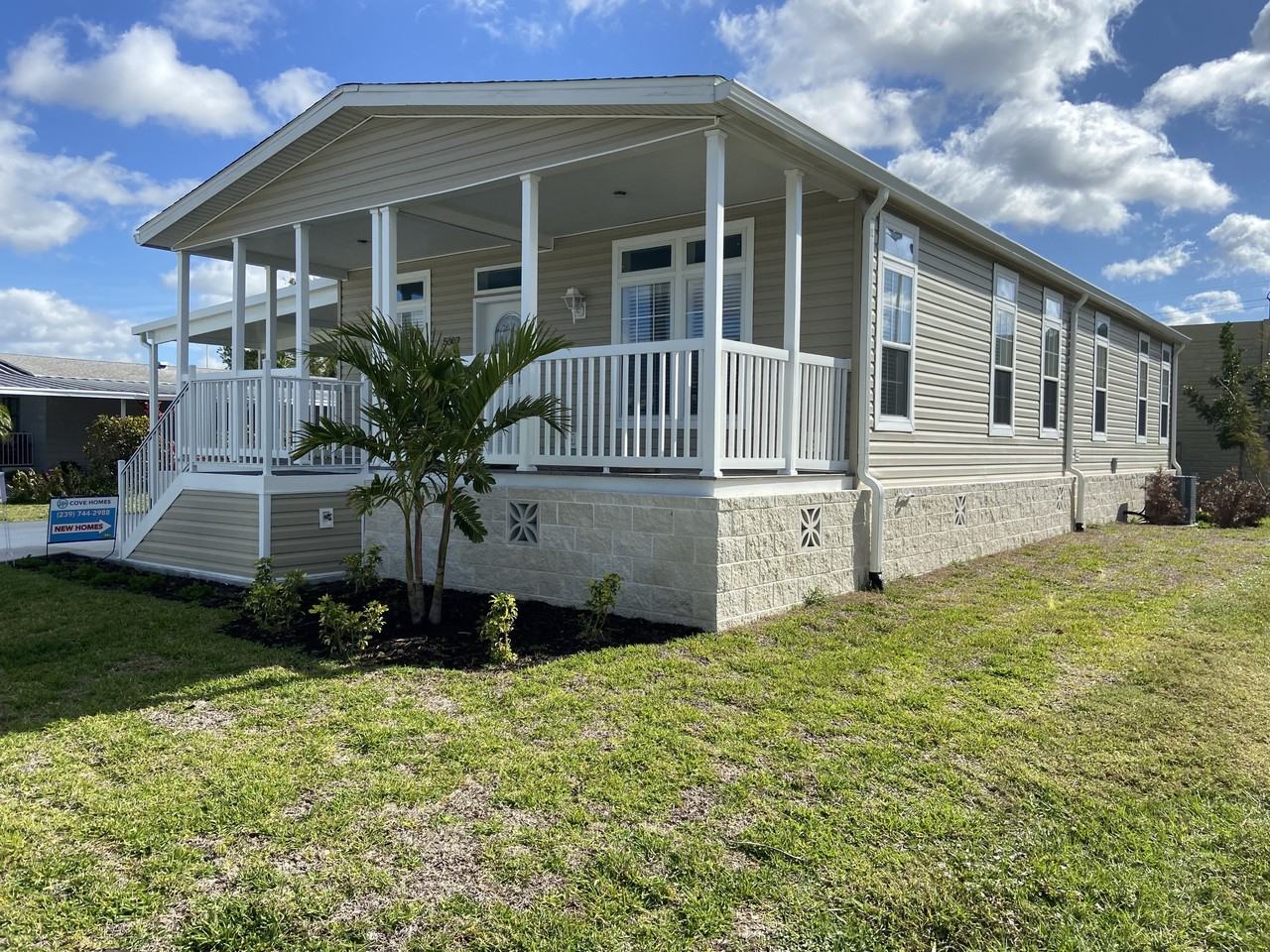 5307 Camelot Dr E #50 - Photo 2 of 35