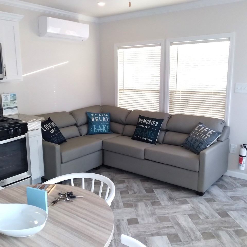 268 Oak Harbor Cp #268 - Photo 2 of 14