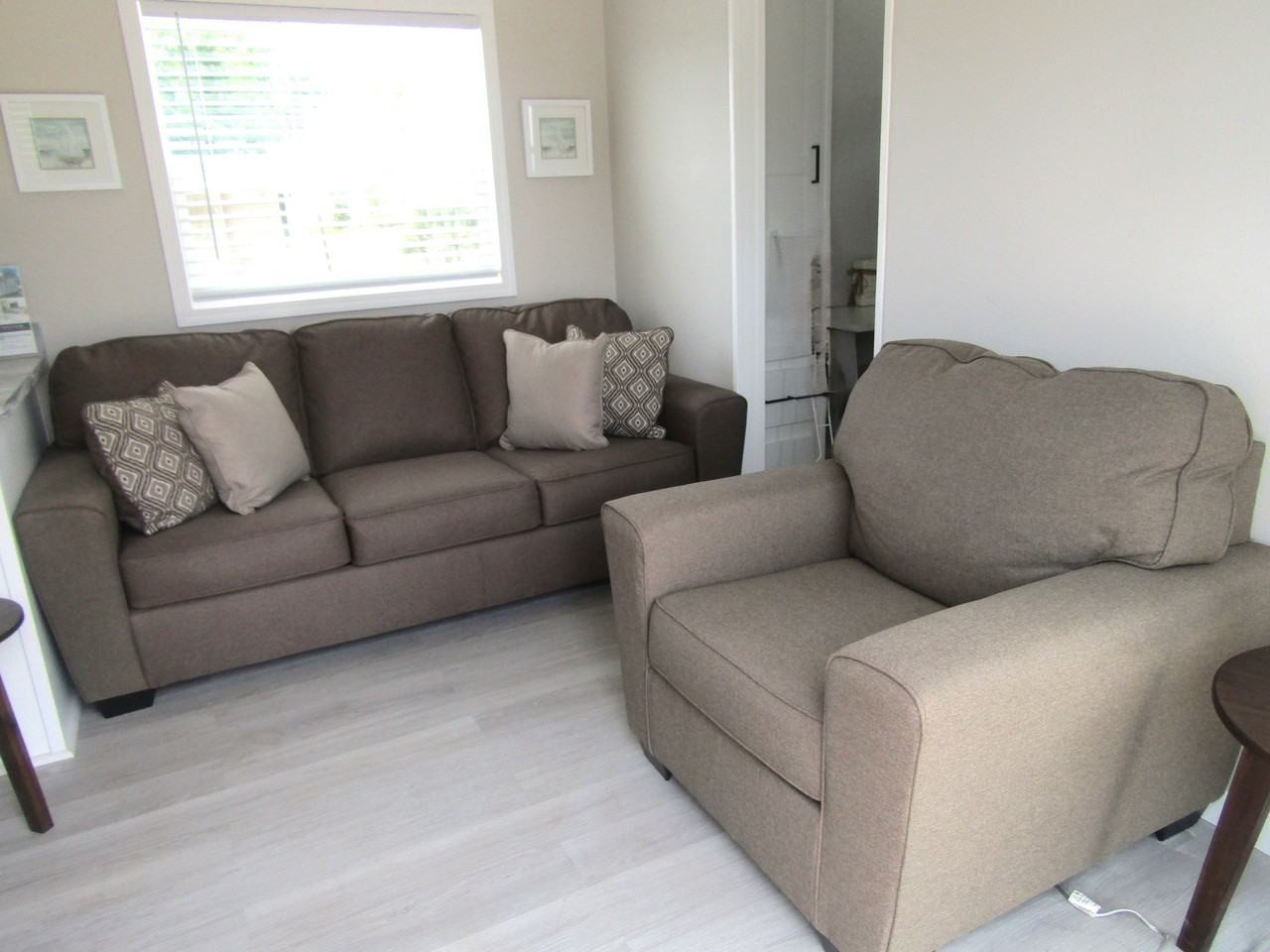 279 Oak Harbor Cp #279 - Photo 3 of 15