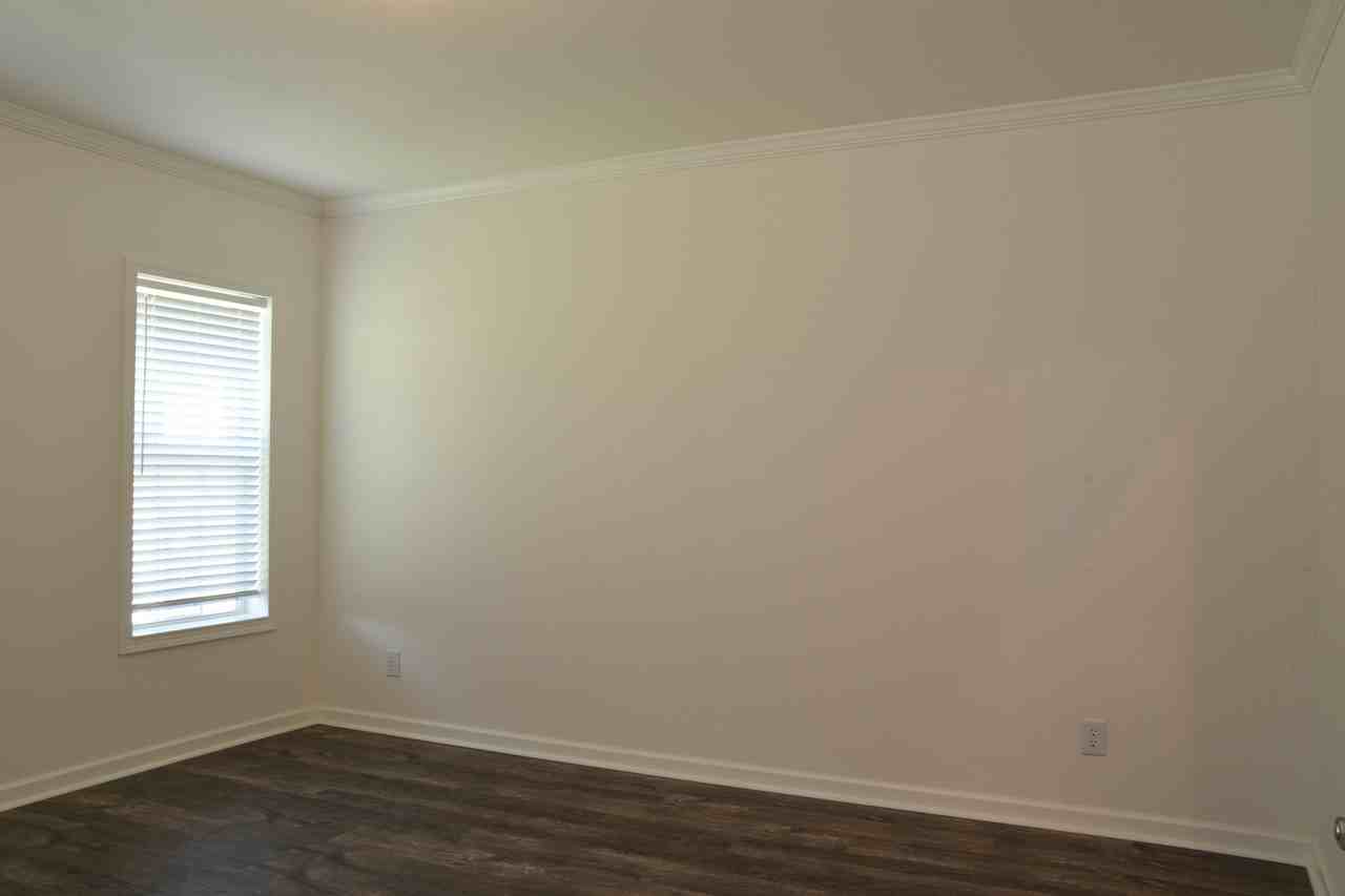 1902 W Gleneagles Rd Unit C #585 - Photo 4 of 19