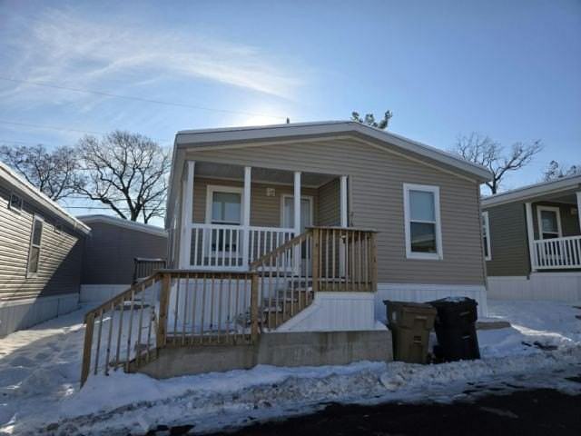 216 Cardinal Ln #216 - Photo 3 of 9