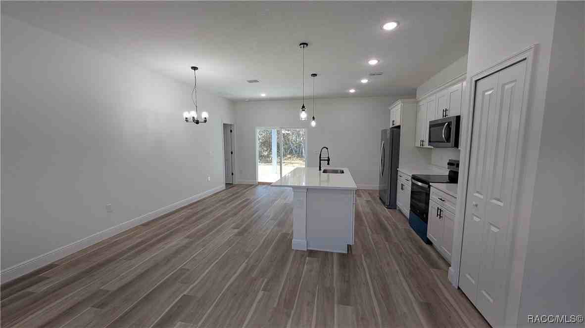 9298 N Akola Way - Photo 7 of 28