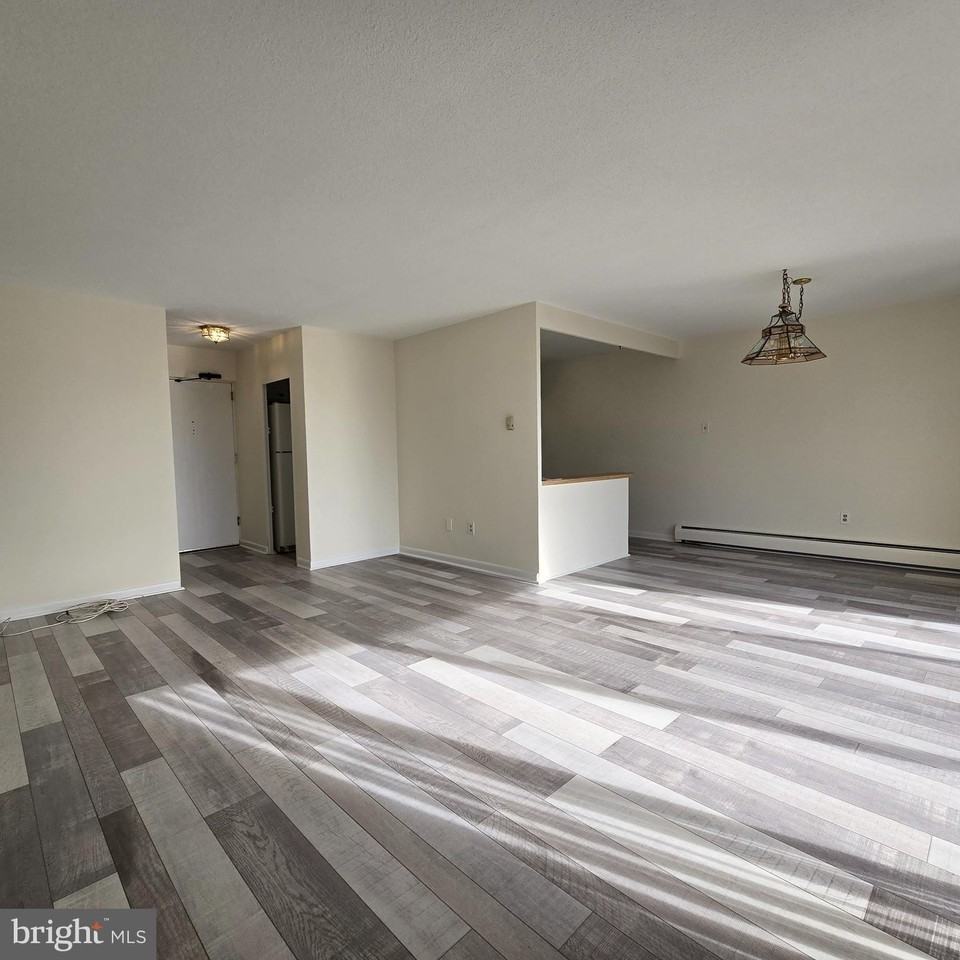 111 Chestnut St Unit 609 #609