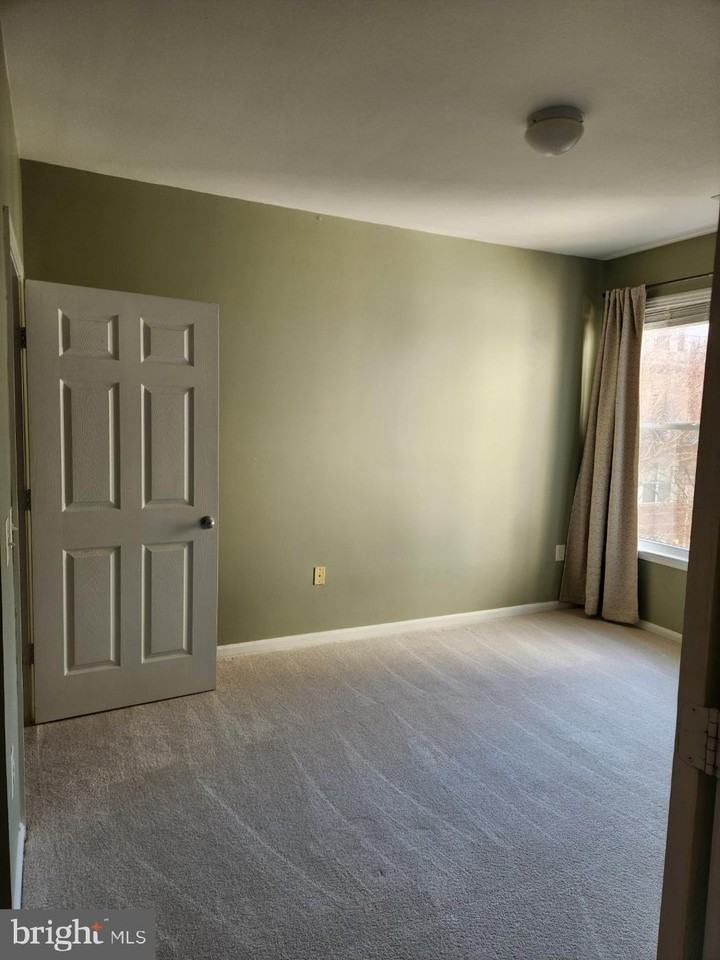 9490 Virginia Center Blvd Unit 340 #340 - Photo 3 of 10