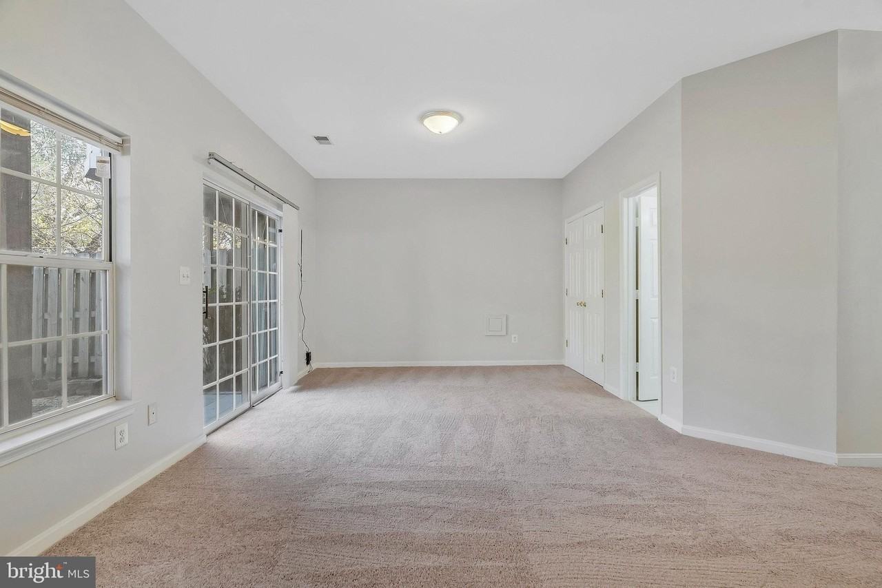 21628 Monmouth Ter - Photo 7 of 40