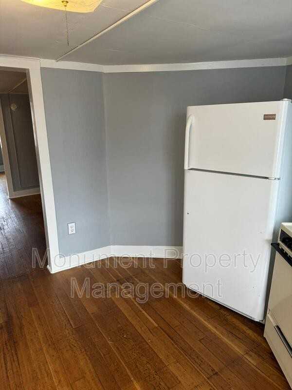 8A E Church St - Photo 4 of 7