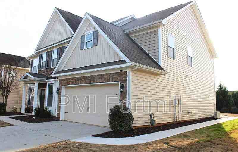 4417 Carrington Dr - Photo 2 of 48