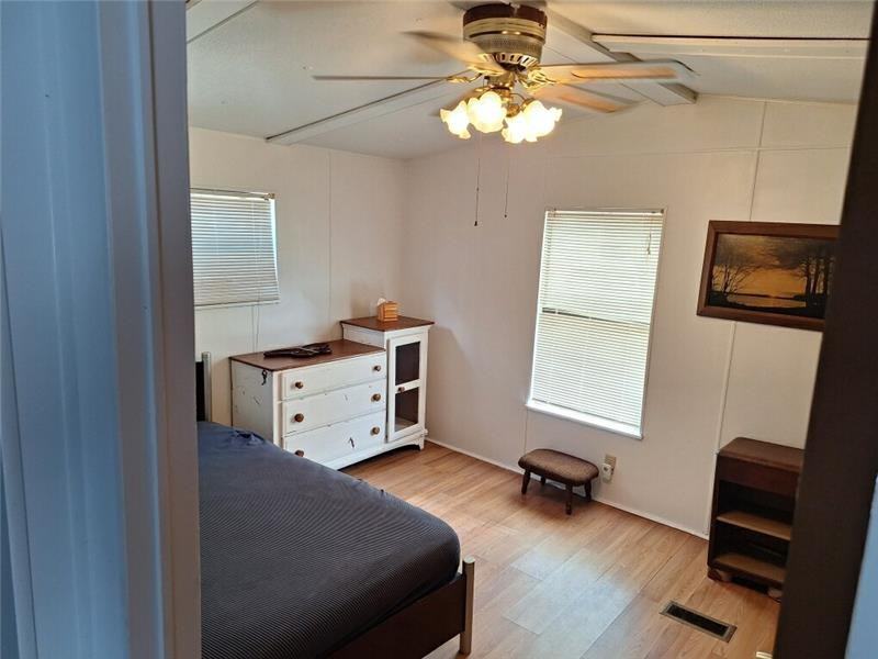 3424 Howze Ave #3 - Photo 5 of 6