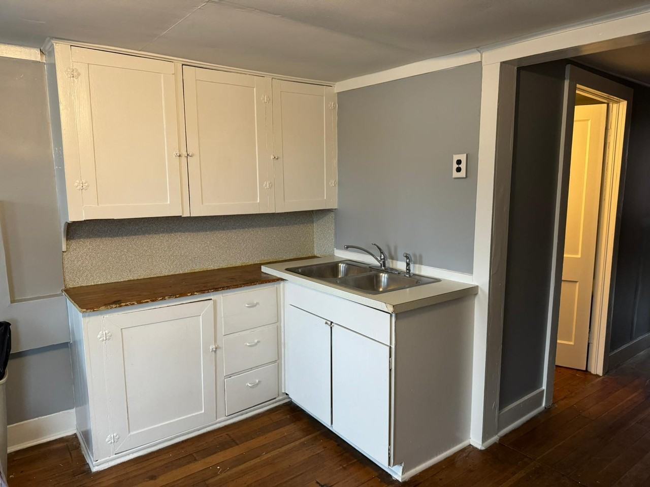 6-10 East Chruch Street - Photo 3 of 33