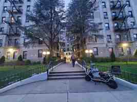 featured image of 260 Ocean Pkwy