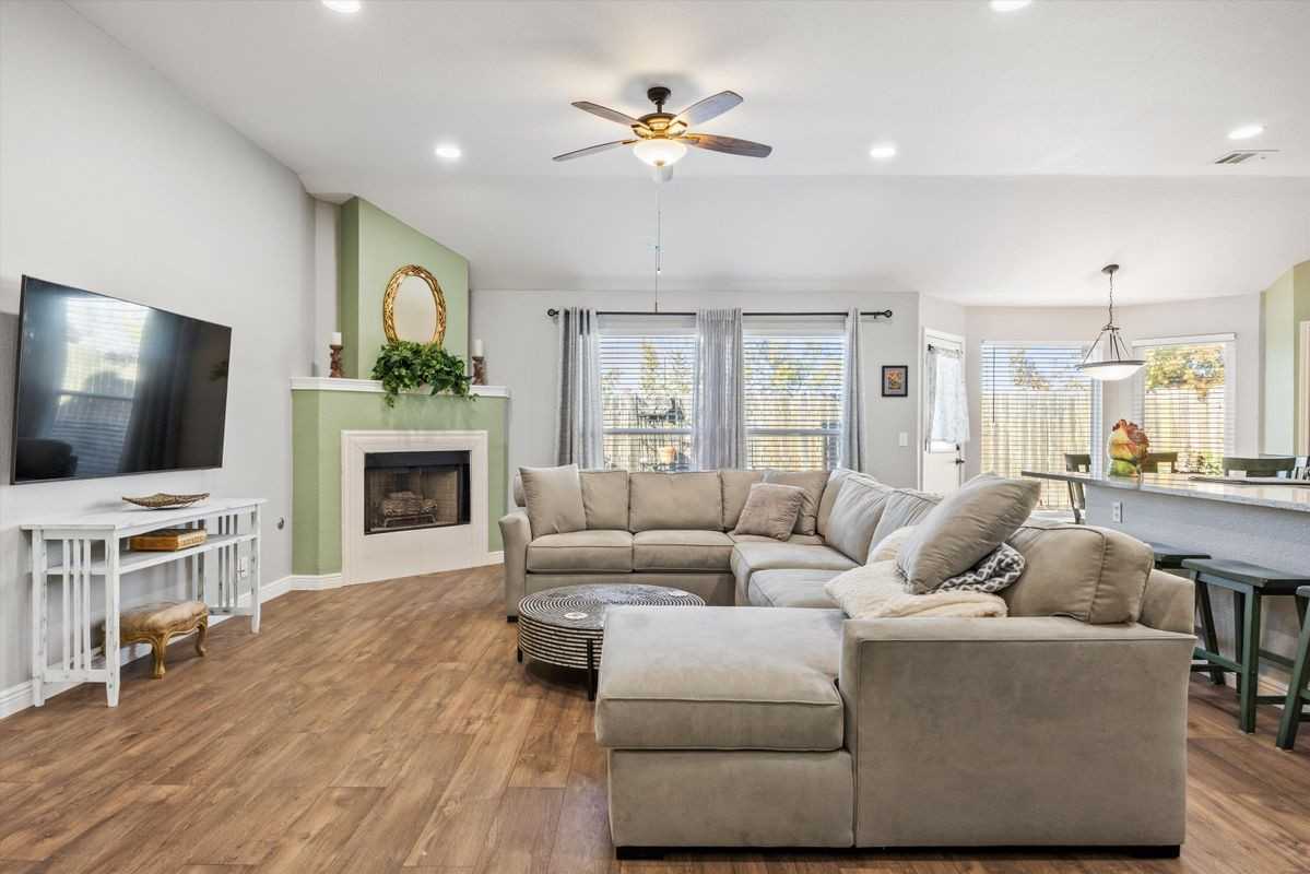 20826 Morgans Choice Ln - Photo 2 of 3