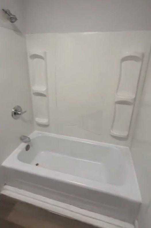 1708 W 7th St - Photo 4 of 7