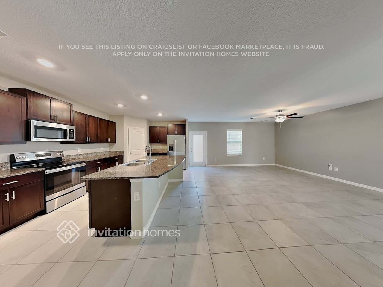 2228 Jungle Dr - Photo 5 of 21