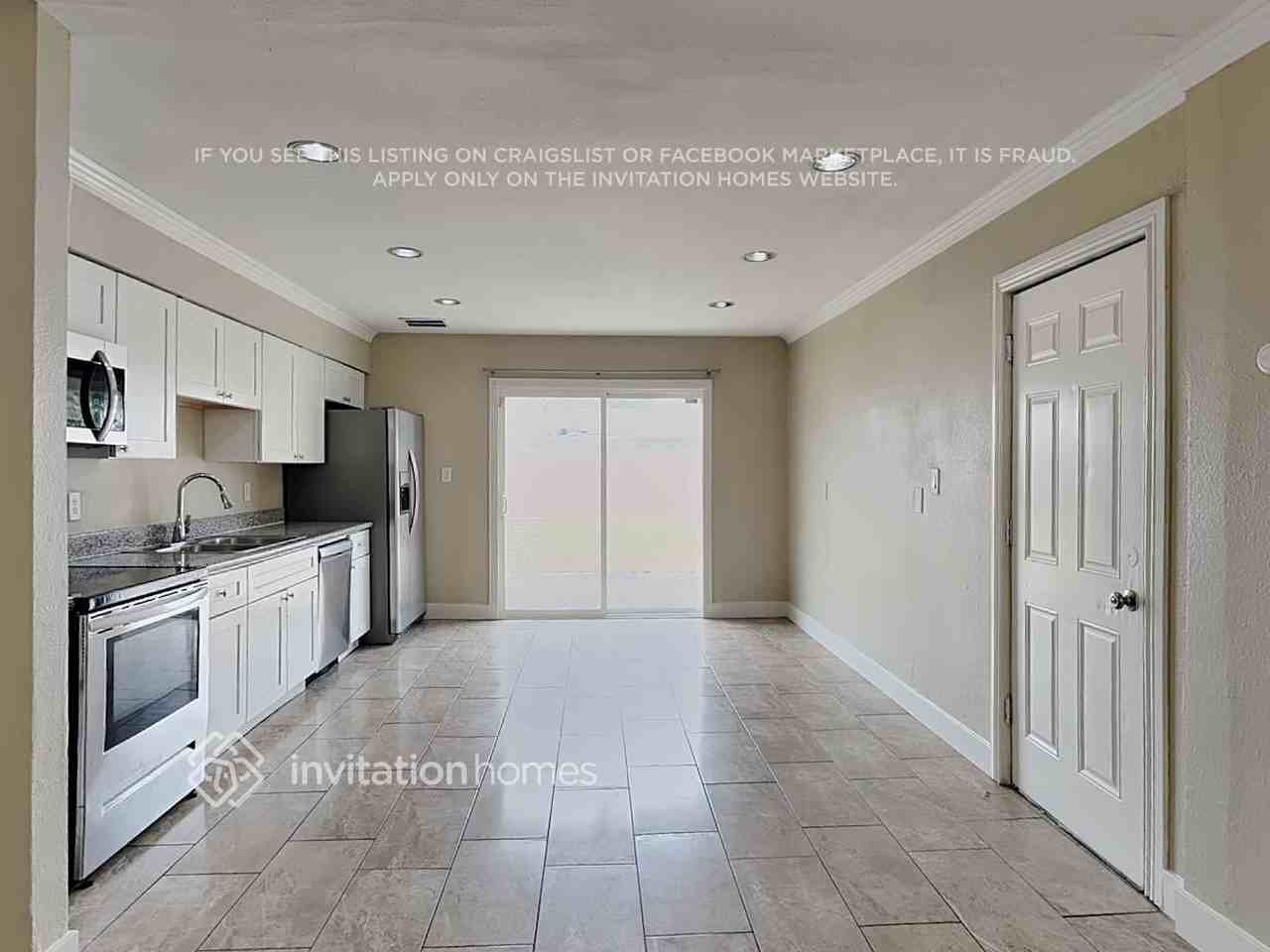 3412 W Bluefield Ave - Photo 5 of 19