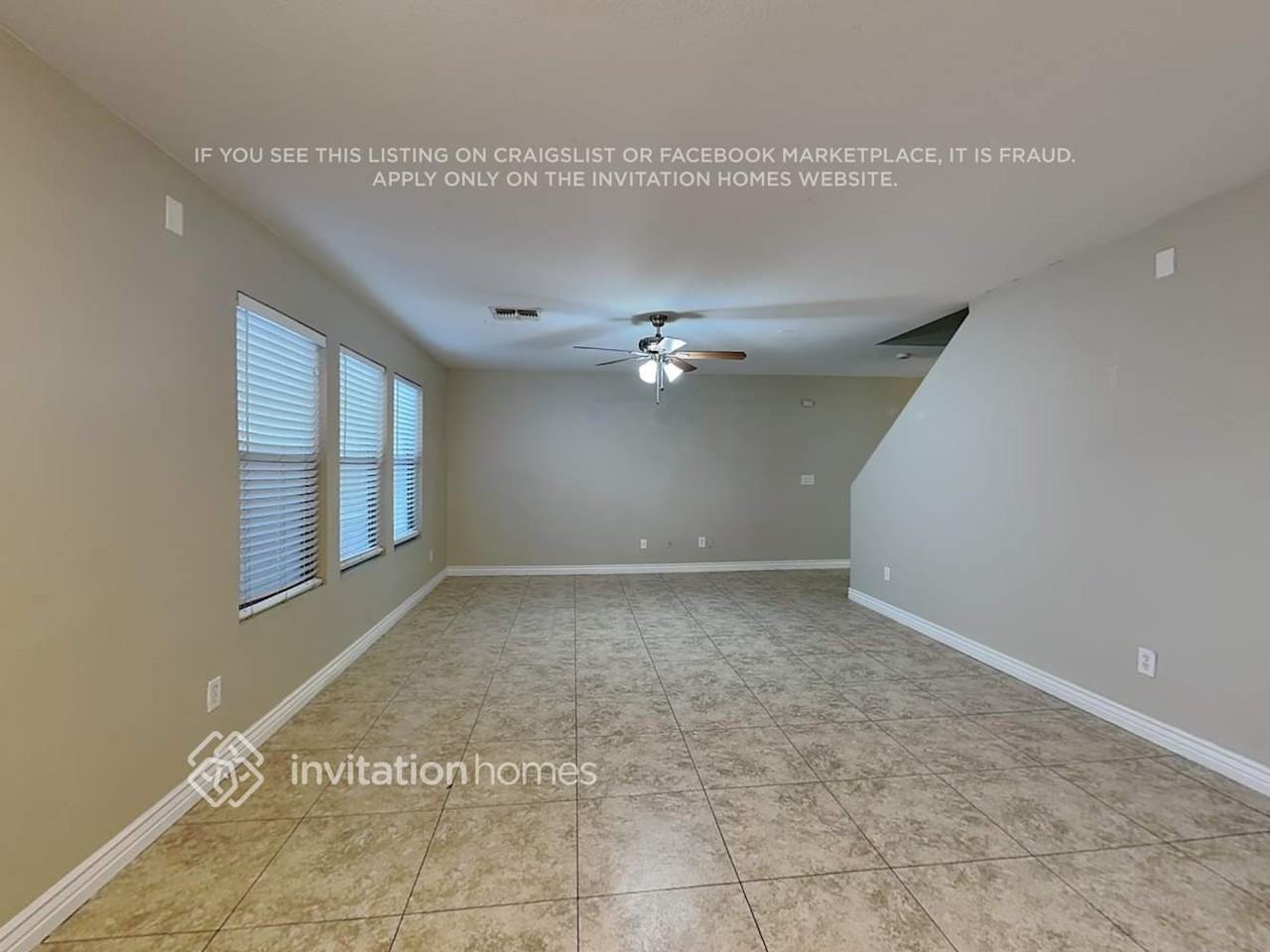 1043 S Firehole Dr - Photo 5 of 19