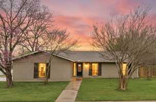 featured image of 1901 Hooper St