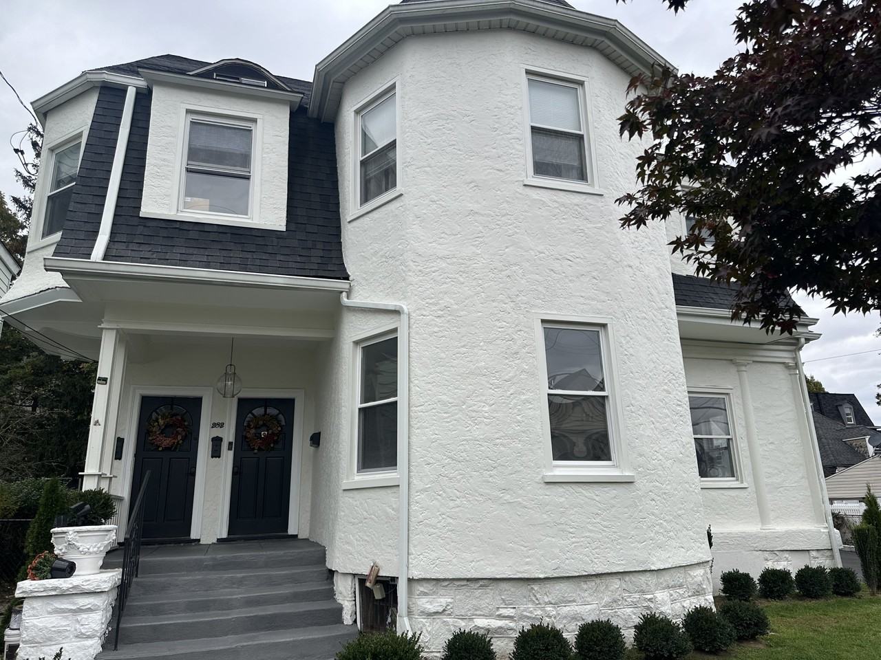 282 Summit Ave - Photo 4 of 18