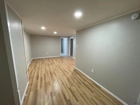 633 Indiana St #NA - Photo 7 of 12