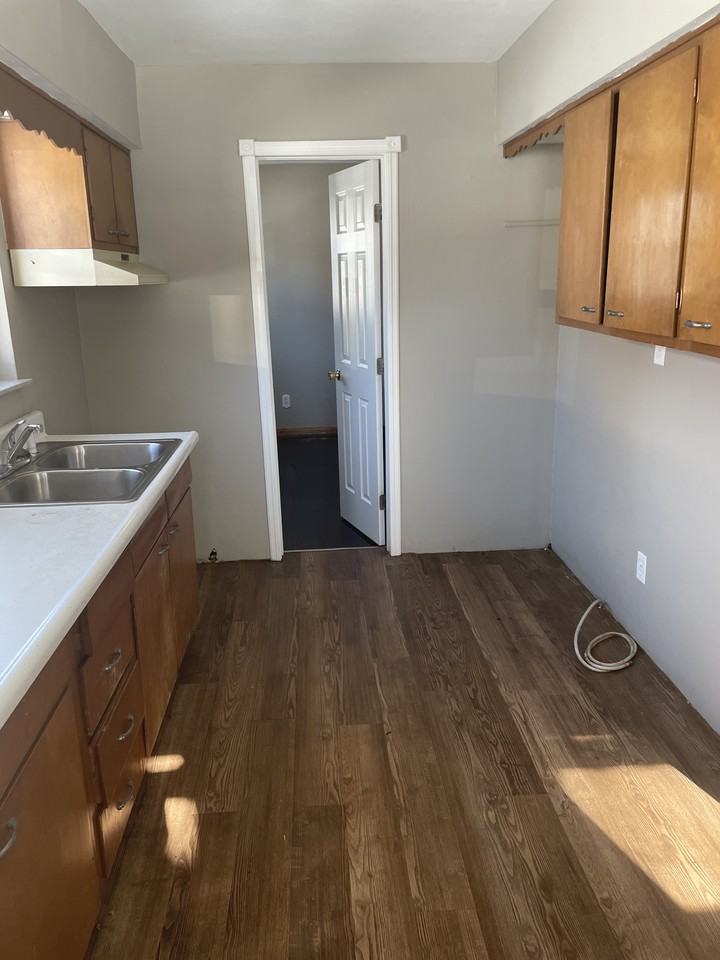 4555 E 4th St #NA - Photo 6 of 15