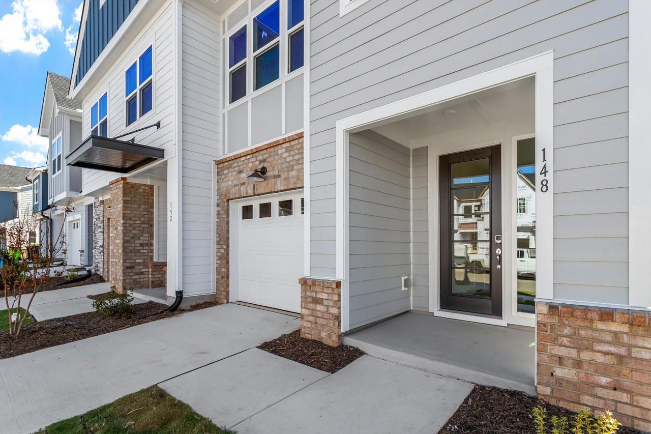 148 Norwell Ln - Photo 5 of 20