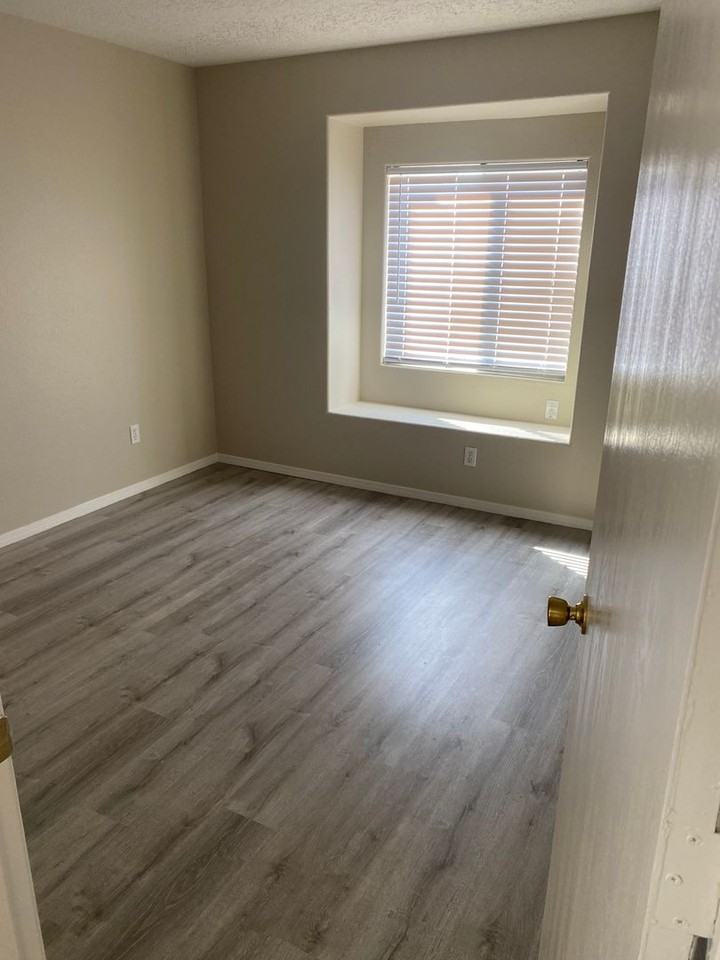 8408 Cedarcroft Rd Nw - Photo 5 of 6