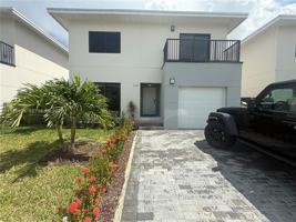 featured image of 1327 Nw 2nd Ln #0