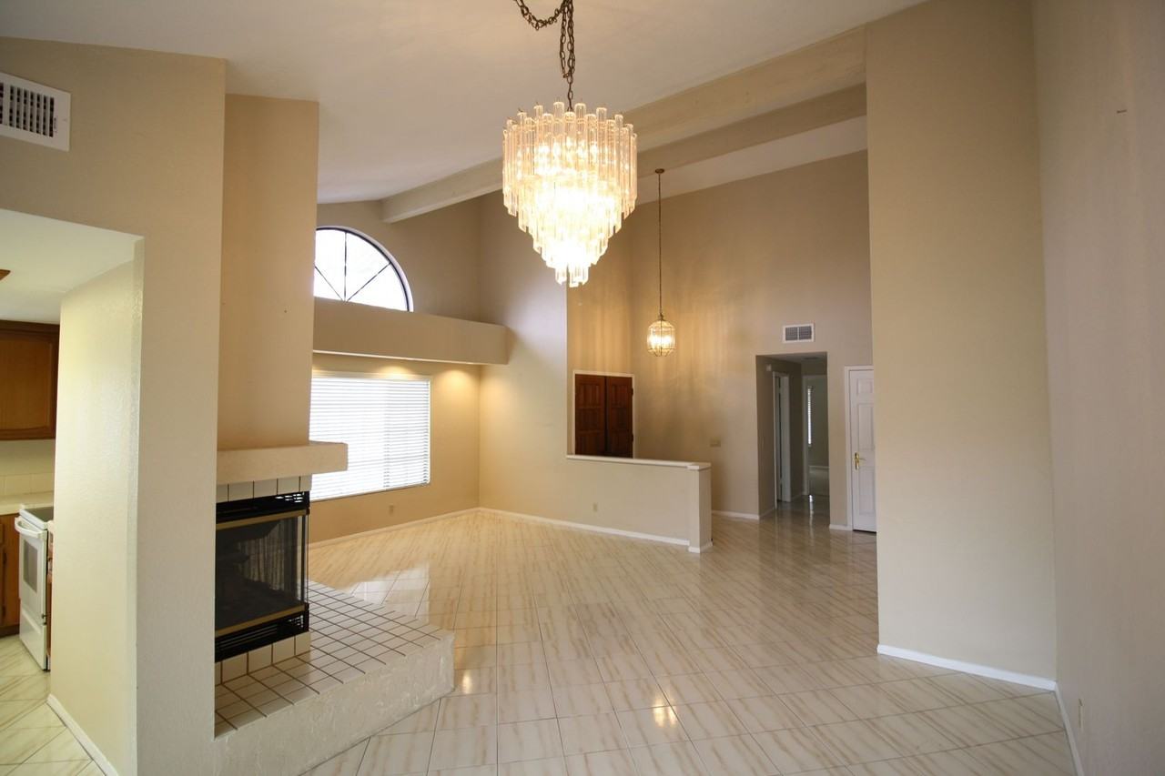 15648 Via Calanova - Photo 3 of 15