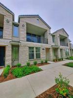 featured image of 2825 E Tamarind Dr