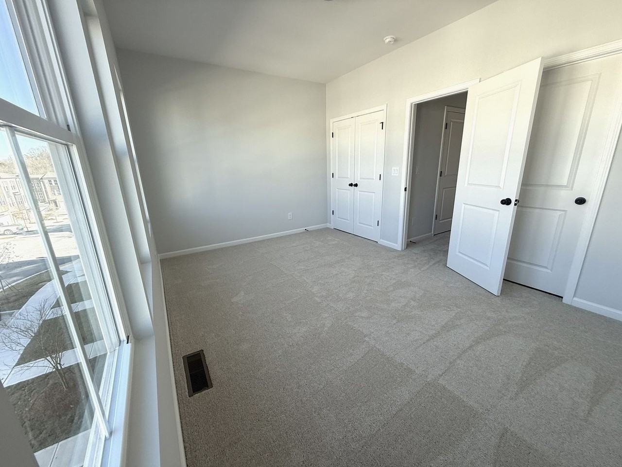 1420 Creekside Cir Nw - Photo 7 of 21