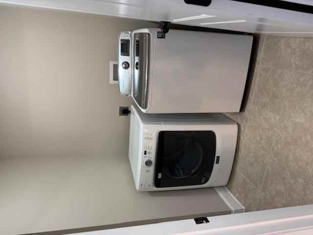 904 Kentwood Dr - Photo 3 of 14