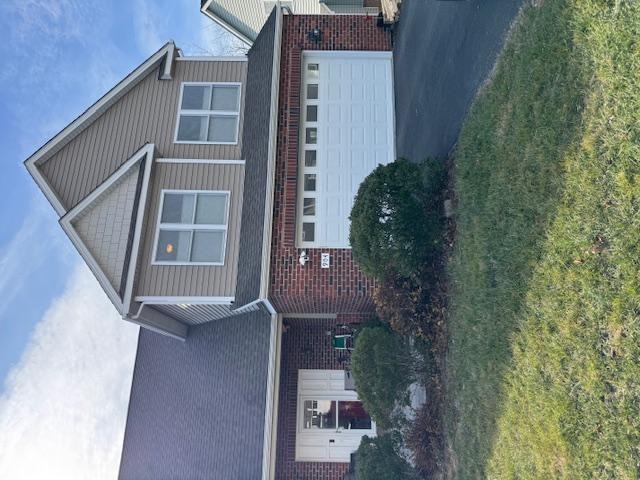 904 Kentwood Dr - Photo 4 of 14