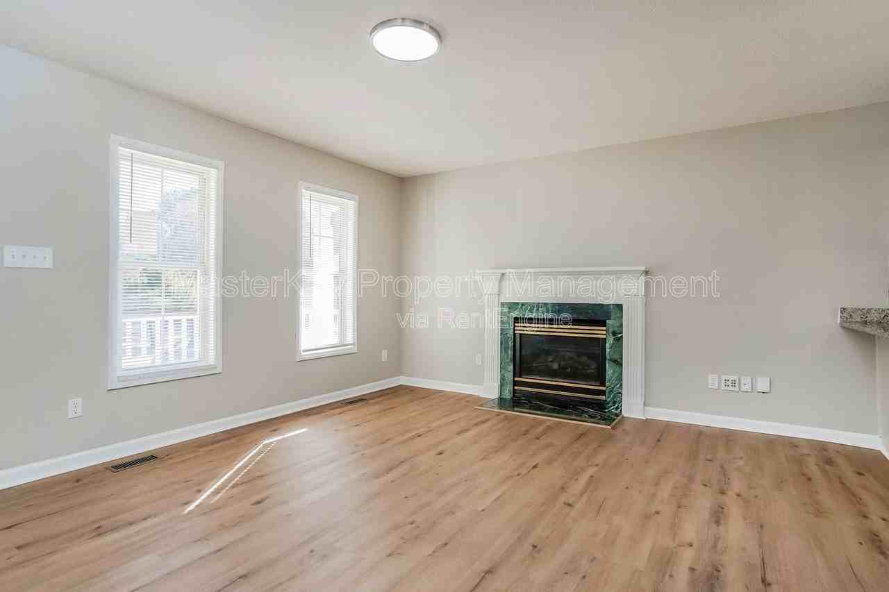 5701 Woof Pl - Photo 2 of 27