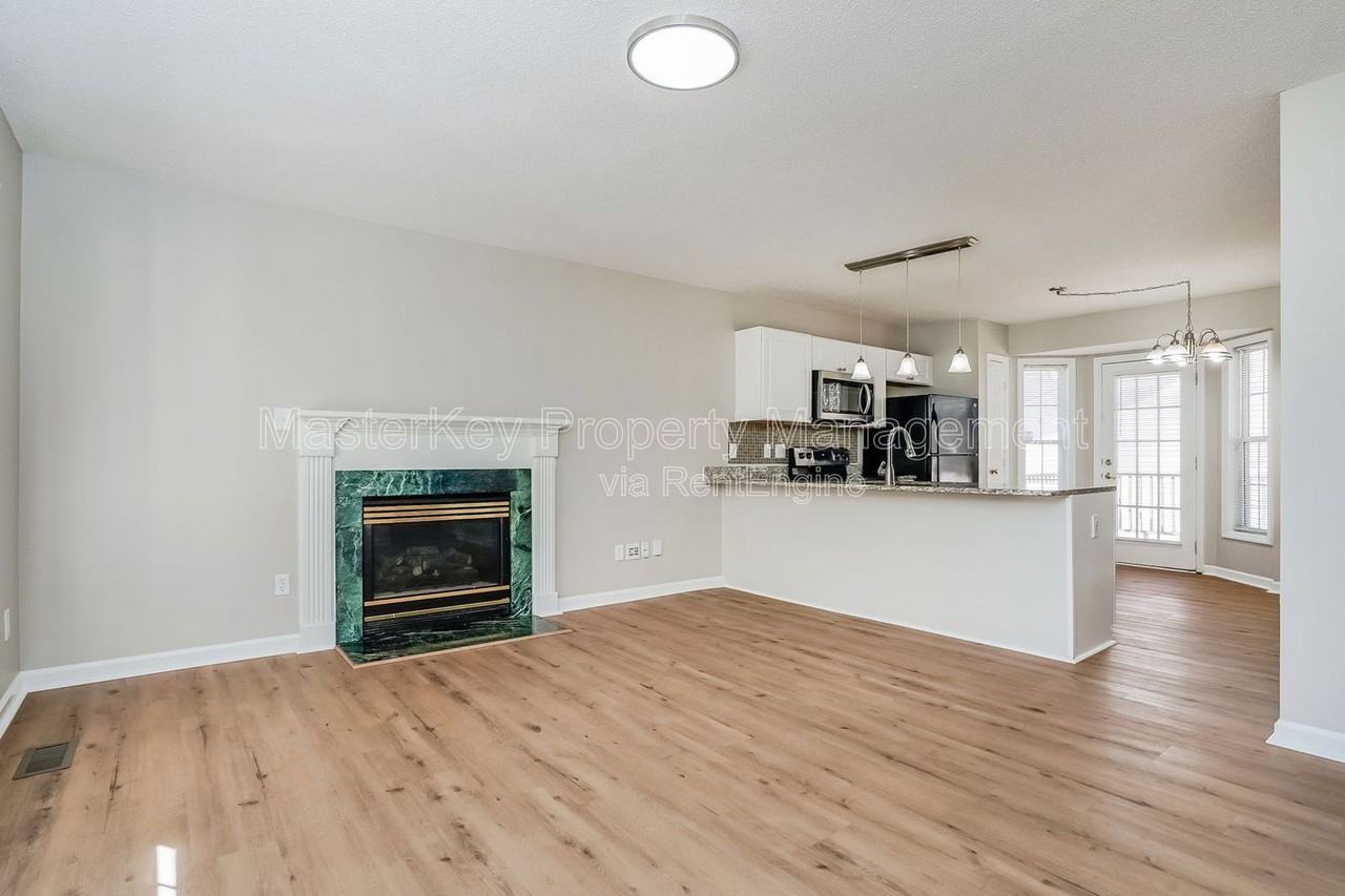 5701 Woof Pl - Photo 3 of 27