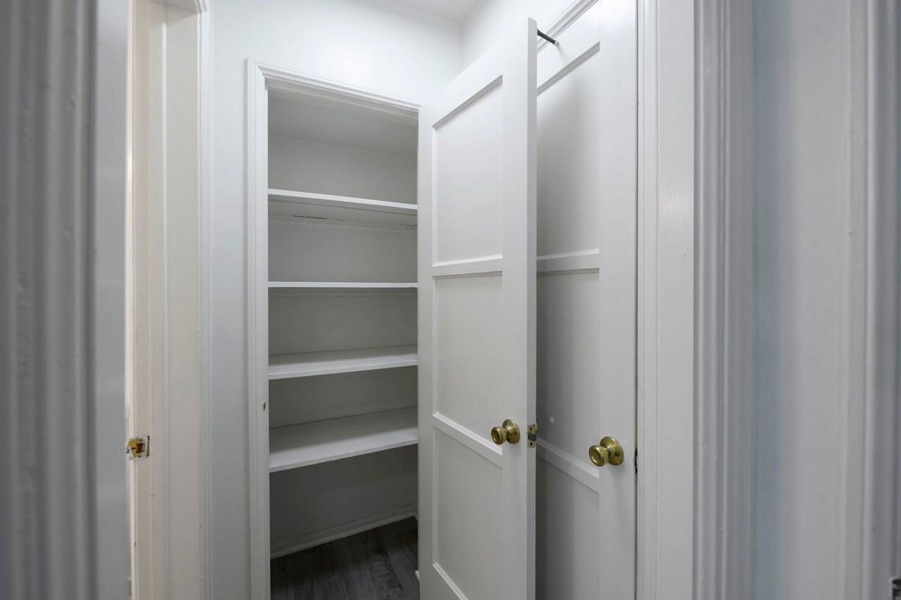 12415 Cedar Ave #D - Photo 5 of 13