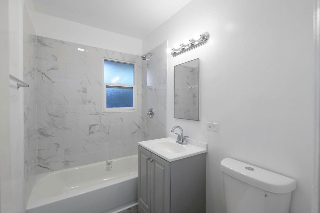 12415 Cedar Ave #D - Photo 7 of 13