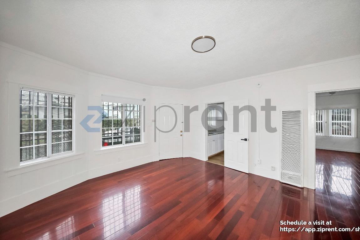 1425 3rd Ave - Photo 6 of 18