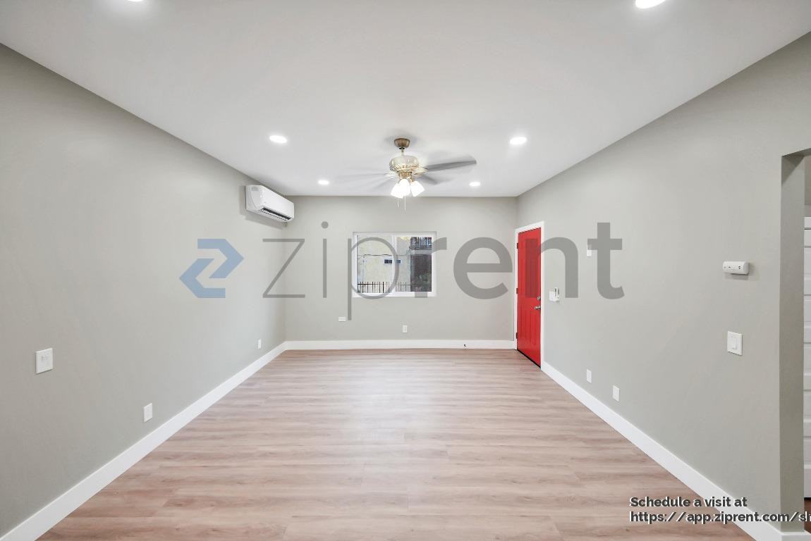 1617 W 24th St - Photo 2 of 24