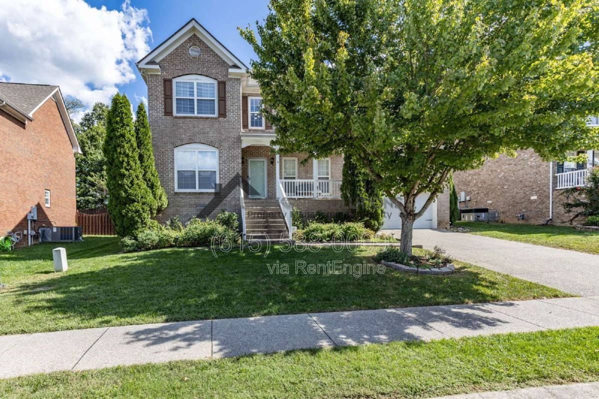 1024 Belcor Dr - Photo 2 of 10