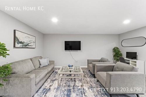 10965 Gillette St - Photo 7 of 31