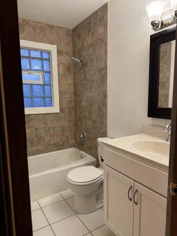 294 Arrowhead Dr - Photo 4 of 7