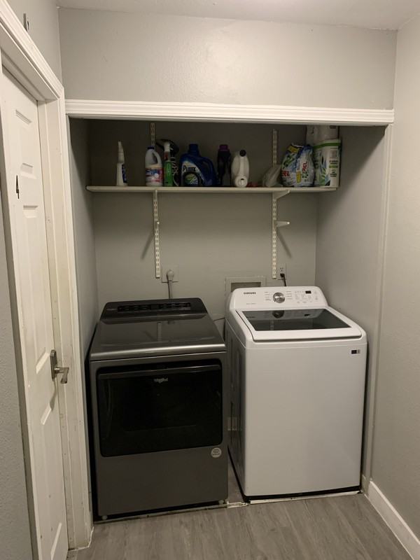 7943 York St - Photo 3 of 17