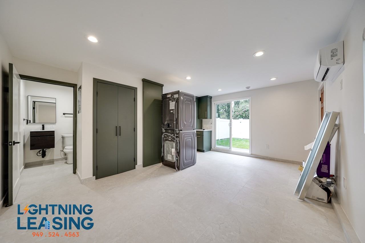 5620 1/2 Radford Ave #5620-1-2 - Photo 5 of 10