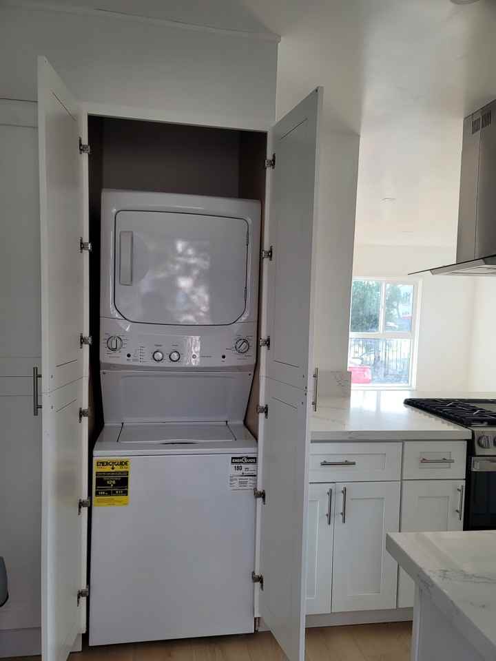 2024 7th Ave #2024 - Photo 3 of 19