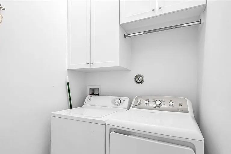 11091 Bitternut Hickory Ln #3 - Photo 7 of 27