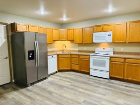 523 Yellowstone Ave - Photo 1 of 1