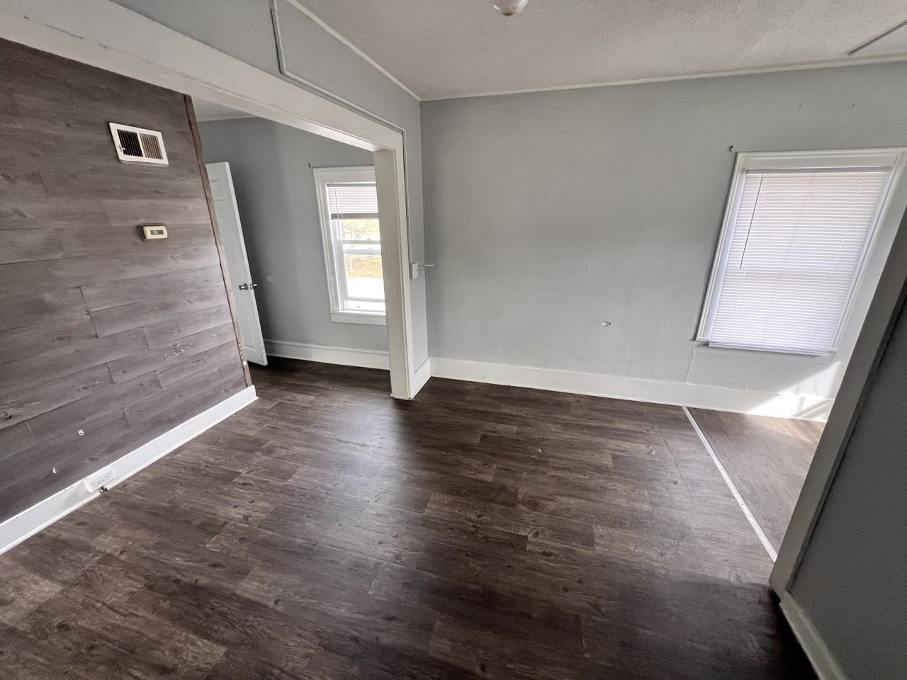 238 S Lincoln St #2 - Photo 6 of 13