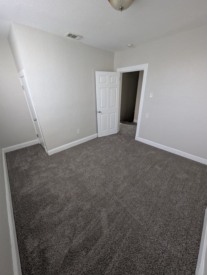 9509 South Broadway - 2 #2ndFL - Photo 5 of 12