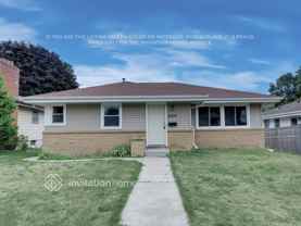 3015 Dakota Ave S - Photo 1 of 1