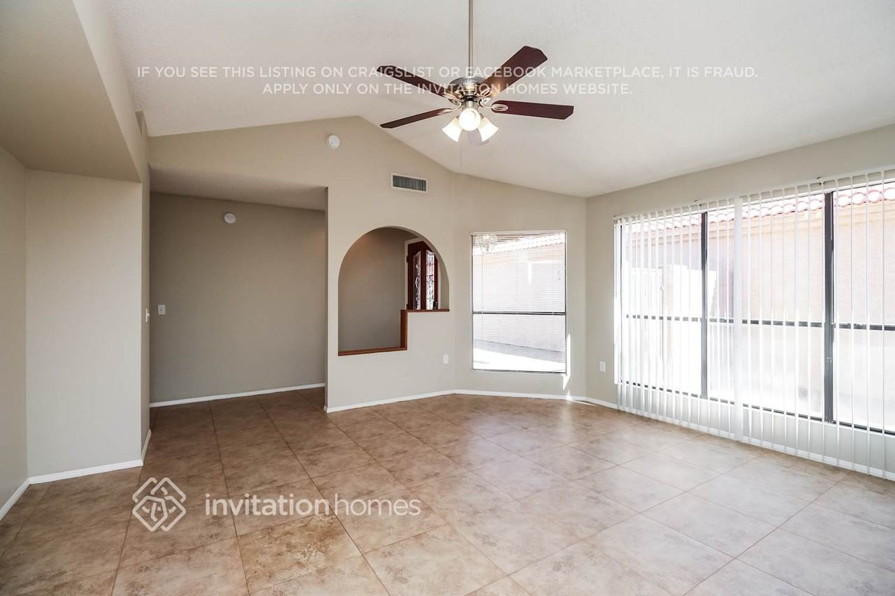 442 N Granite St - Photo 2 of 14